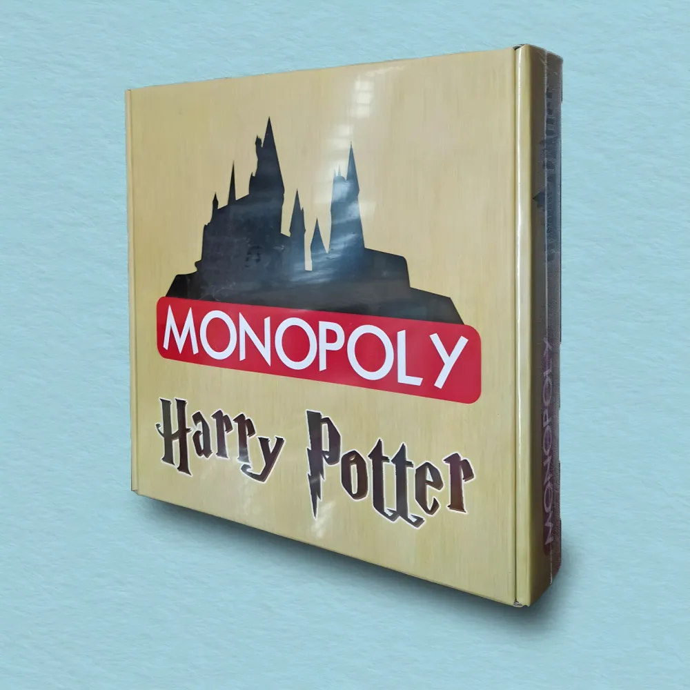 Настільна гра Монополія Гаррі Поттер російською мовою (Monopoly Harry Potter) Настільна гра Монополія Гаррі Поттер російською мовою (Monopoly Harry Potter)