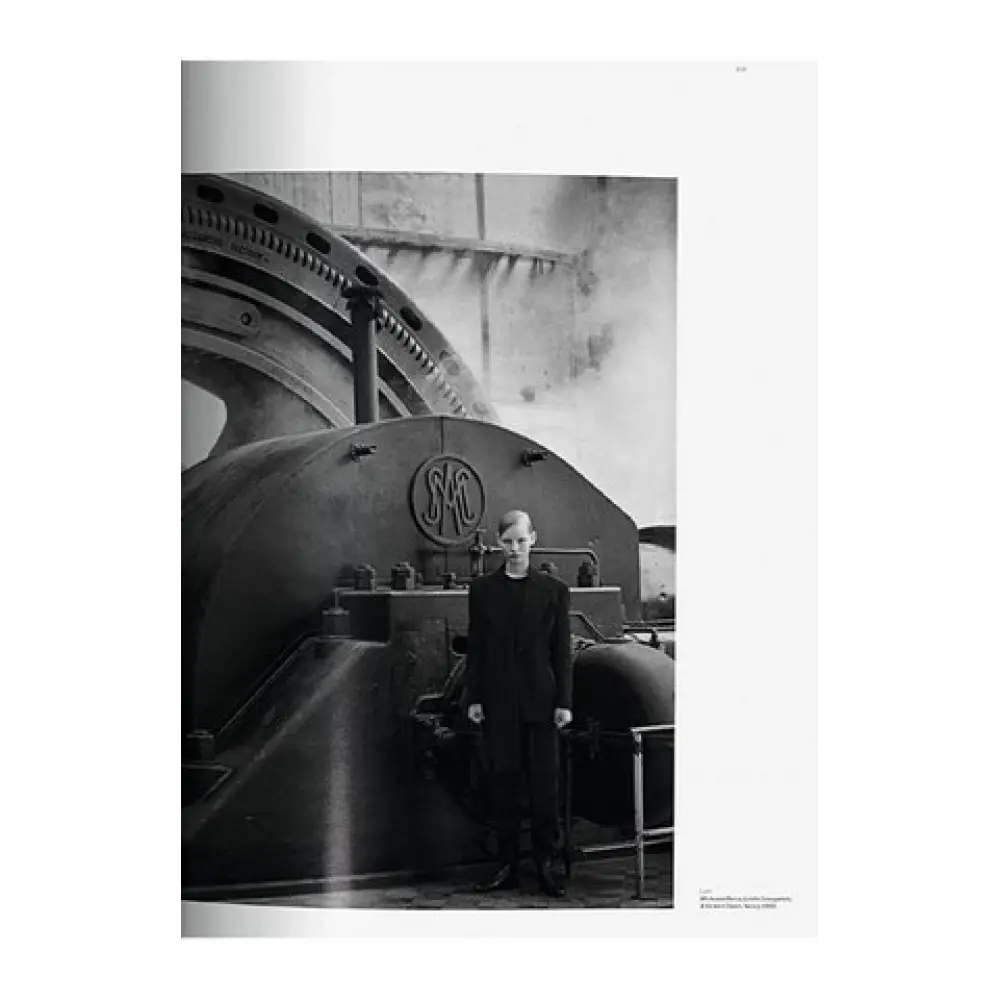 Peter Lindbergh. On Fashion Photography (revised 2020) Peter Lindbergh. On Fashion Photography (revised 2020)