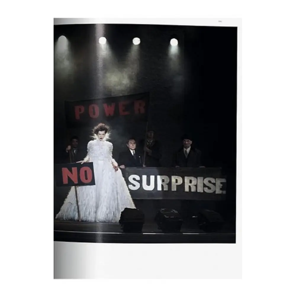 Peter Lindbergh. On Fashion Photography (revised 2020) Peter Lindbergh. On Fashion Photography (revised 2020)